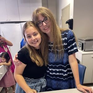 Meet your Posher, Stella